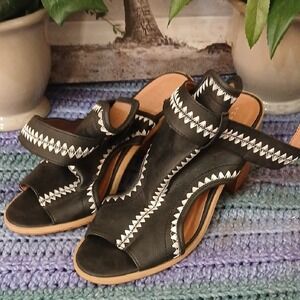 Very Volatile Black Sandals with White Detailing